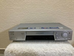 Videorekordér Sony SLV-SE 810 + DVD Sony