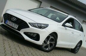 Hyundai i30 CW Combi 1.6 CRDI 9/2021 - 1