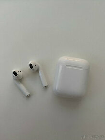 Apple AirPods (2. generácie) - 1