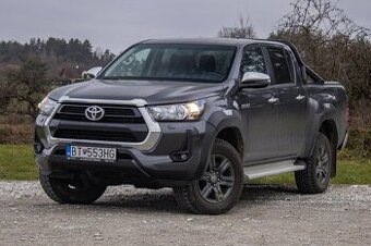 Toyota Hilux DC 2.8 I D-4D Invincible 4x4 A/T