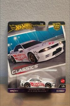 Hot wheels modern classics nissan skyline r32 pandem