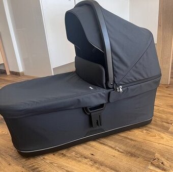 Korbicka Thule Urban glide 3/4