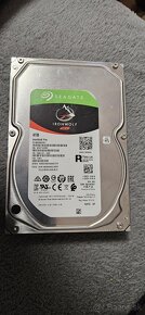 HDD Seagate Iron Wolf 4 TB, 7200 ot, SATA3 - 1