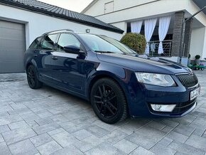 ŠKODA OCTAVIA 3 COMBI 2.0 TDI 110KW DSG - 1