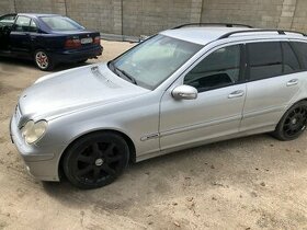 W203 c200 Kompressor Mercedes Benz - na diely - 1