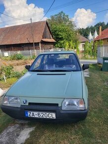 Škoda favorit - 1