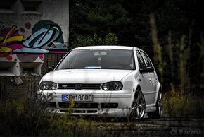 VW Golf IV (4)