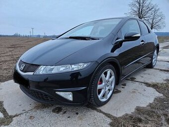 Honda civic 8g 2006-2012  čierne