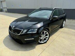 Škoda Octavia Combi 2.0 TDI RS DSG - 1