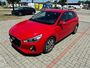 Hyundai i30 Hyundai i30 1.6 CRDi 110 Comfort 7DCT - 1