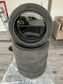 Zimne pneu Hankook Winter ICept Evo 2, 225/45/R18