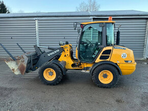 VOLVO L25 2015R 5300MG