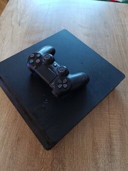 Playstation 4 Slim ⭐