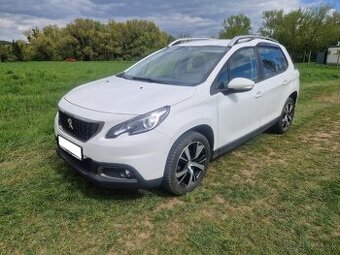 Peugeot 2008 1.6 BlueHDi 100 Allure