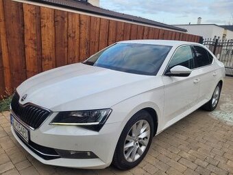 Predám Škoda Superb 2,0 TDI, 9/2017, DSG automat - 1