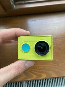 Xiaomi Yi Action camera +príslušenstvo a aj shoot lenses