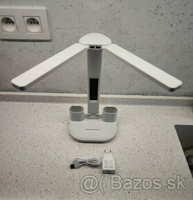 USB LED stolová lampa s hodinami