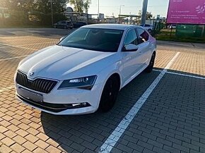 Predám Škodu Superb 3 2.0tdi 110kw - 1