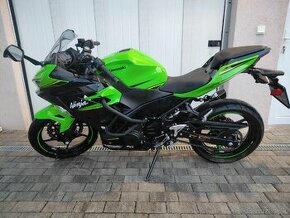 Kawasaki ninja 400