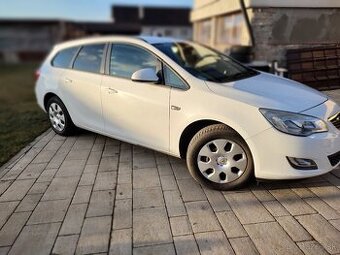 Opel Astra Sports Tourer