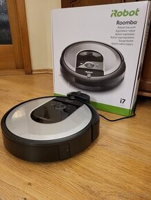 Robotický vysávač iRobot Roomba i7156