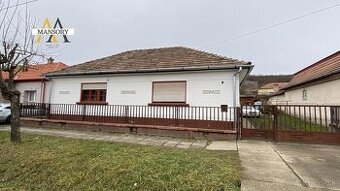 Na predaj rodinný dom v Litke na pozemku 856 m2