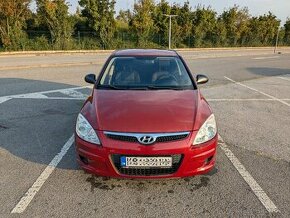 Predám Hyundai i30, 1,4 - 80kW, r.2008, len 99tis. km