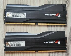 G.SKILL 32GB KIT DDR5 7600MHz CL36 Trident Z5 RGB Black

