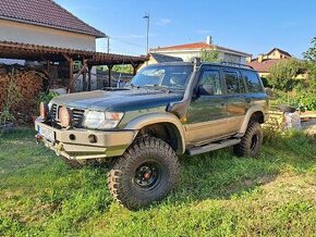 Nissan Patrol Y61 - 1