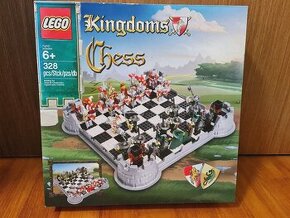 LEGO Castle (853373) Kingdom Chess