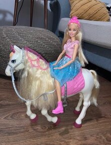 Barbie princezná a kôň