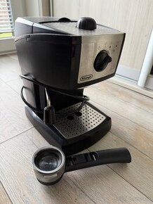 Kávovar delonghi pákový