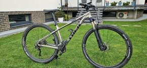 Trek x caliber 8