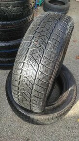 Pirelli 215/65r17 zimné