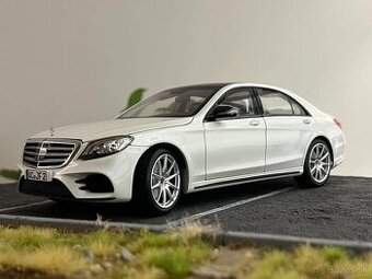 1:18 Mercedes-Benz S-Class (W222) AMG Line - NOREV