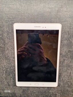 Tablet Samsung Galaxy Tab A (SM-T550) 9,7" 1,5 GB / 16 GB E