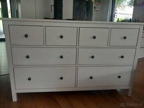 Komoda Hemnes IKEA