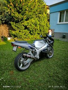 Suzuki gsx r 750