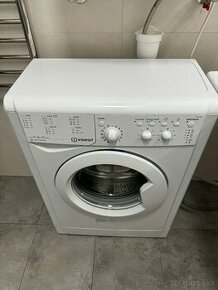 Indesit - 1