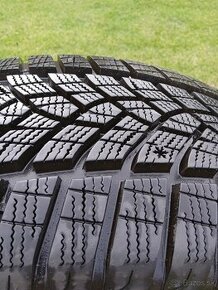 215/60 r16 zimné pneu.8 mm