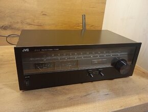 JVC JT-V22 FM/AM Tuner