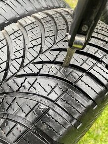 Predam zimné 215/65 R16 rok 2022