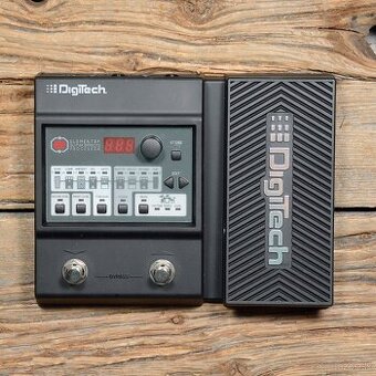 Gitarový pedál Digitech Element XP