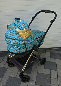 CYBEX MIOS Cherubs Blue by Jeremy Scott