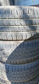 215/60 R16 C Michelin Agilis 51 - 1