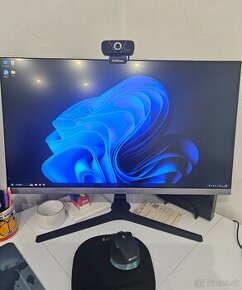 Samsung 4K 28palcov PIP/PBP 200e