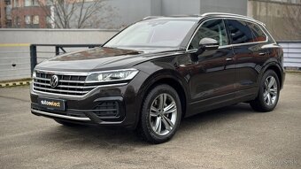 VOLKSWAGEN TOUAREG 3.0TDI 2022 R-LINE záruka do 2027