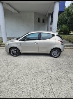 Lancia Ypsilon 0.9