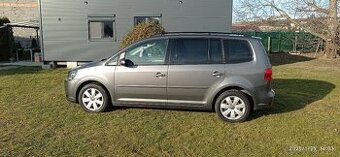 Predám Volkswagen Touran2011/11  7miest