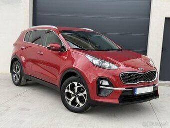 KIA SPORTAGE 1.6 GDI GOLD - 44 000 KM / SK AUTO / 1.MAJITEĽ